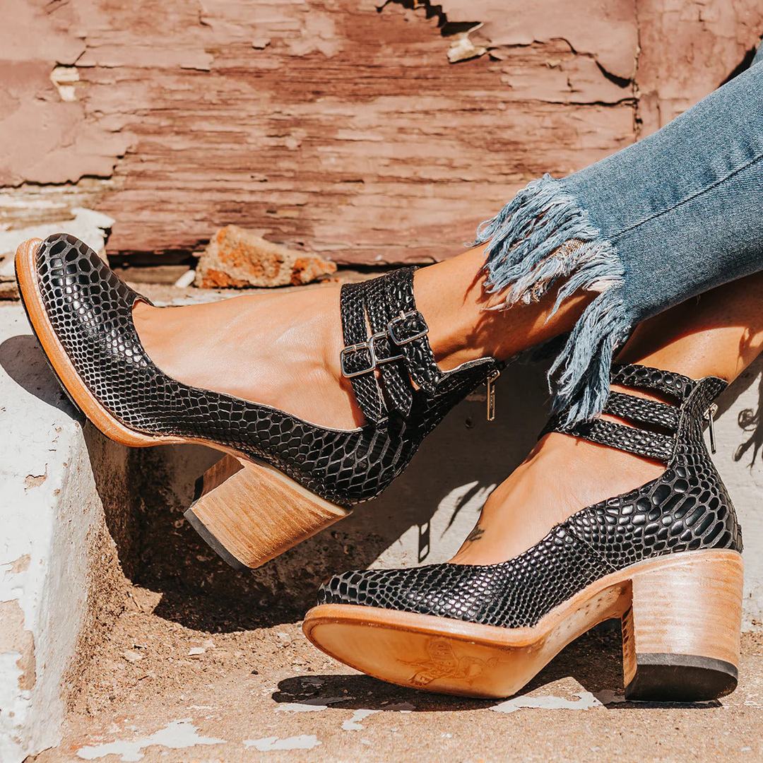 Navira – Con Cinghie in Pelle Scarpe con Tacco