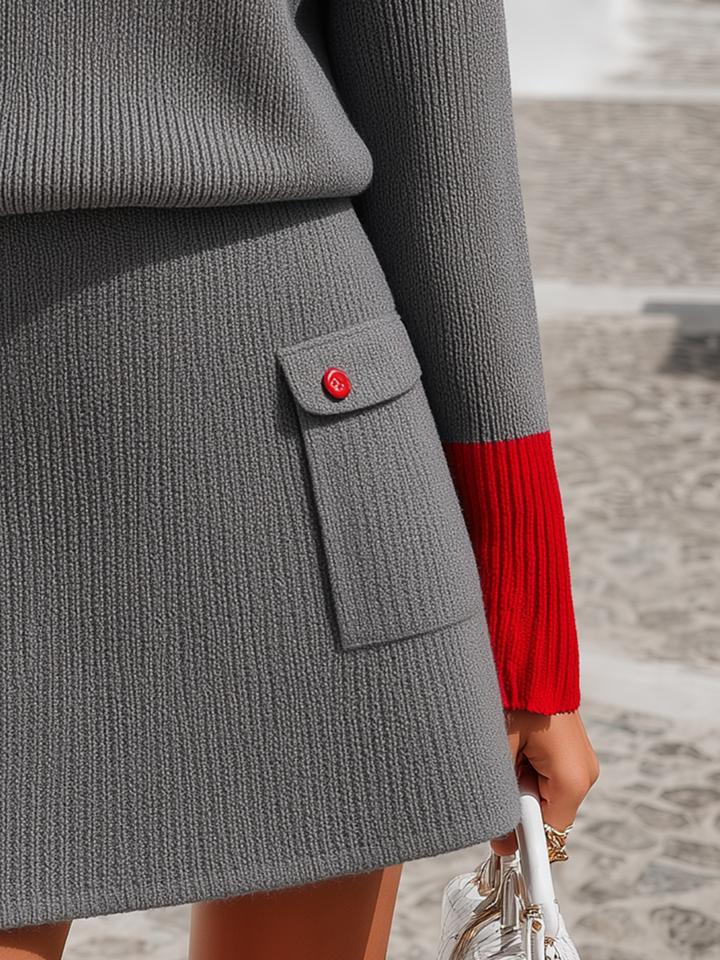 Novine – Bordo a Contrasto, A Coste, Completo in Maglia con Gonna