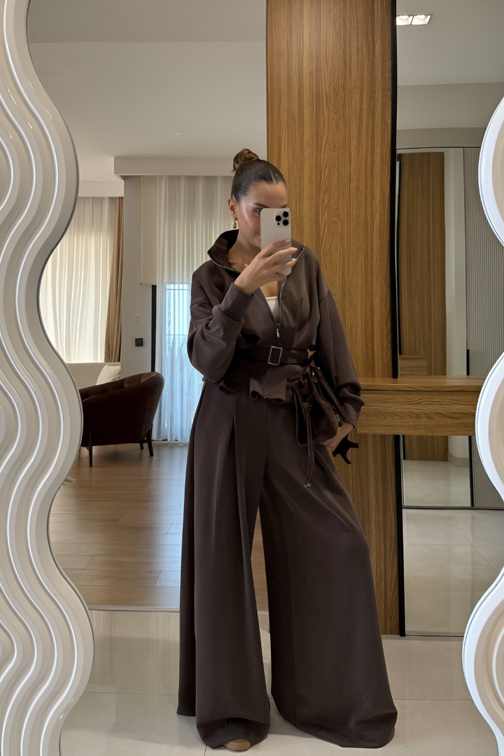 Velori – A Gamba Larga Sartoriale Completo