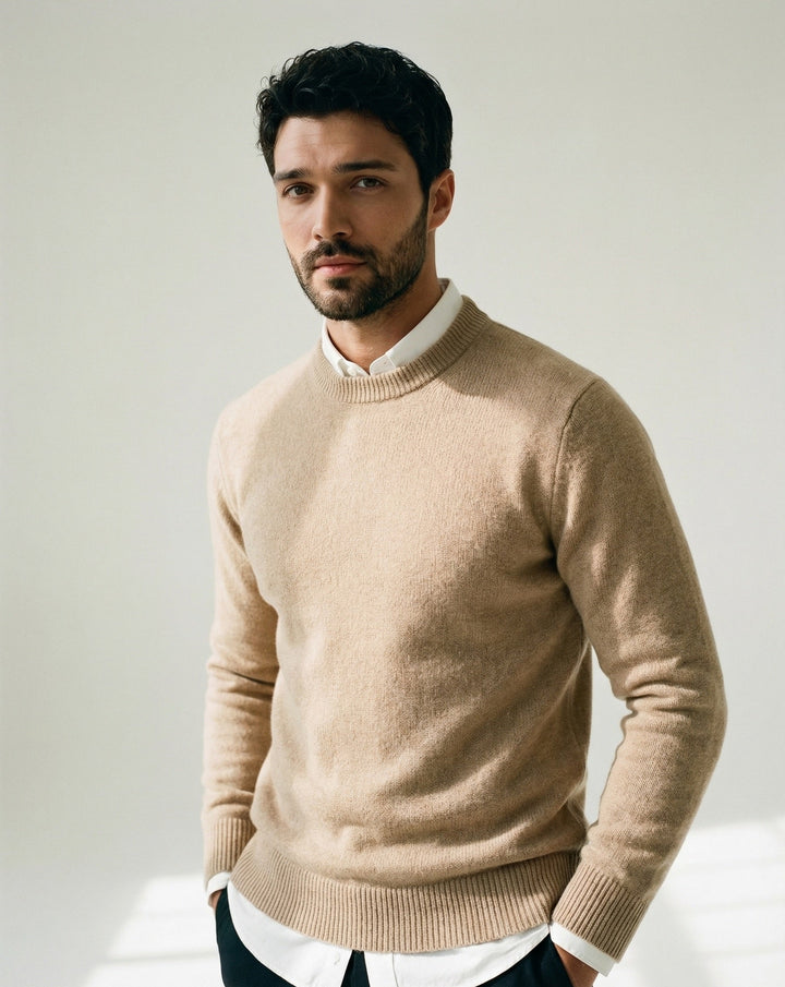 A Maglia Fine in Misto Cashmere Maglione