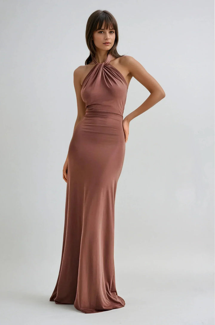 Sivela – Scollo All'Americana in Tessuto Stretch, Abito Maxi