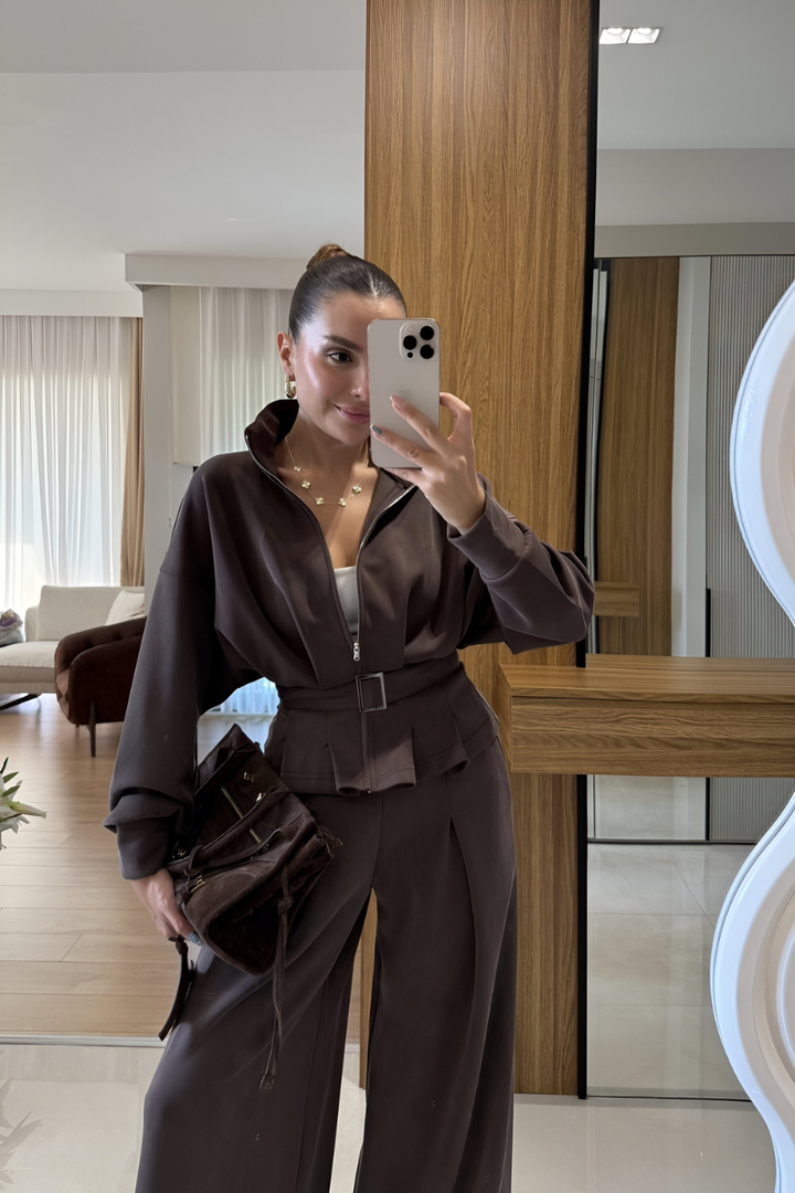 Velori – A Gamba Larga Sartoriale Completo