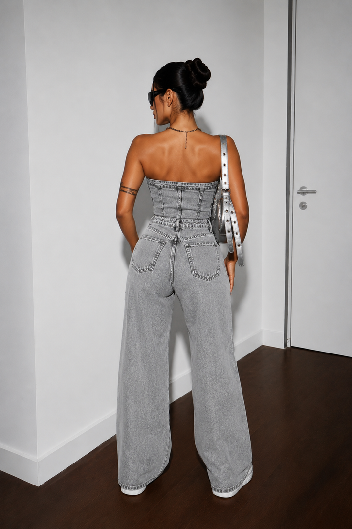 Elyra – Senza Spalline in Denim Tuta