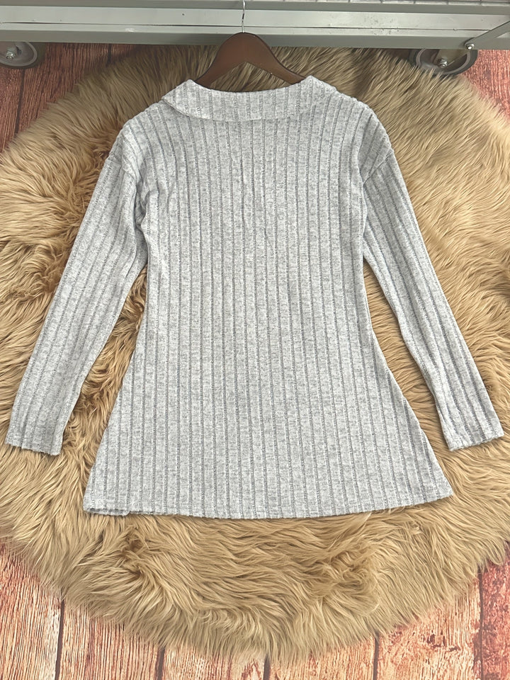 Novira – Scollo a V e Colletto a Costine T-Shirt