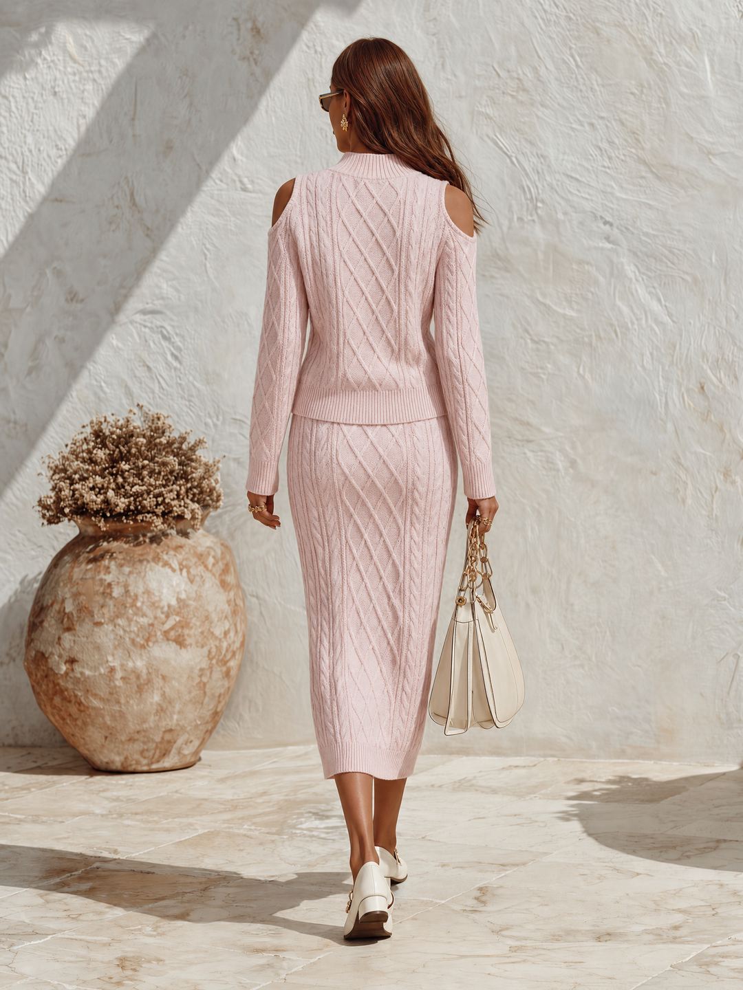 Mireva – Collo Alto in Maglia, Completo con Gonna e Maglione