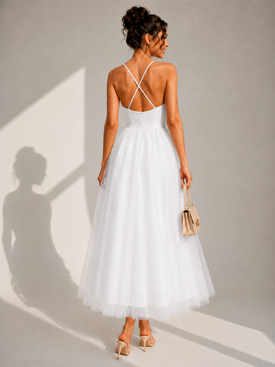 Virela – Schiena Scoperta in Tulle, Abito