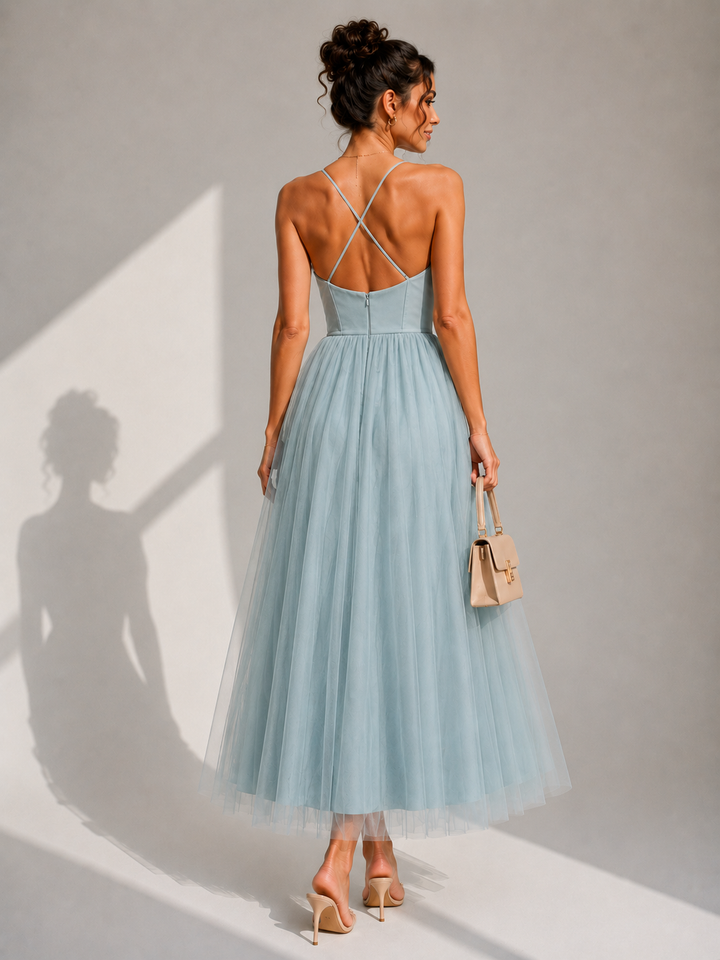 Virela – Schiena Scoperta in Tulle, Abito