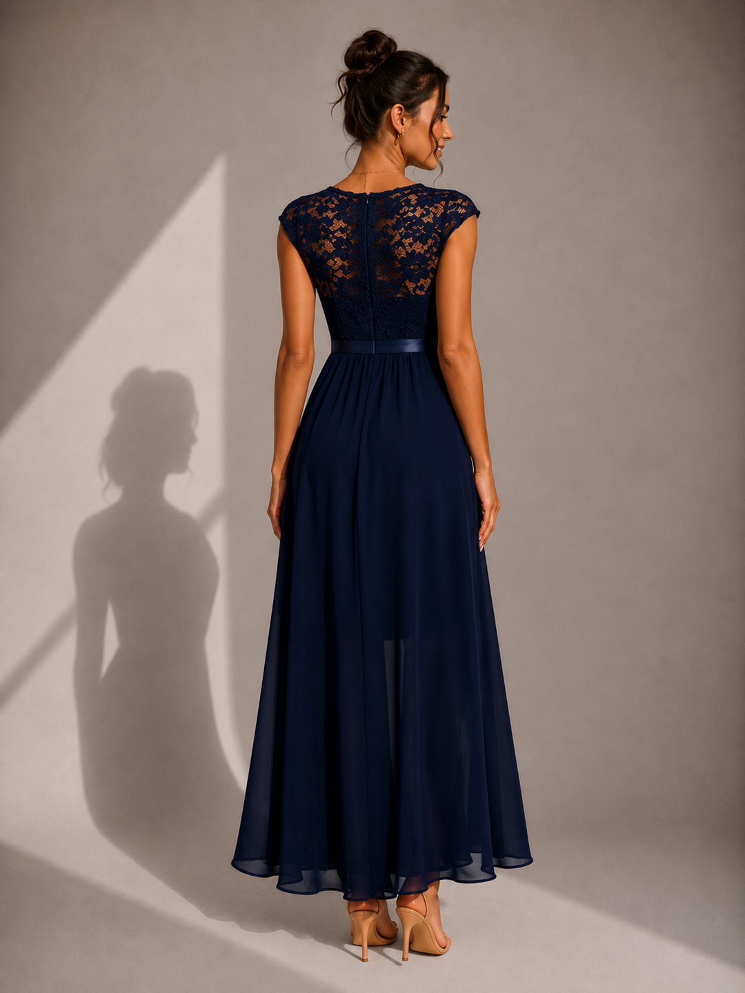 Verine – Scollatura Trasparente, Lunghezza Maxi, Abito