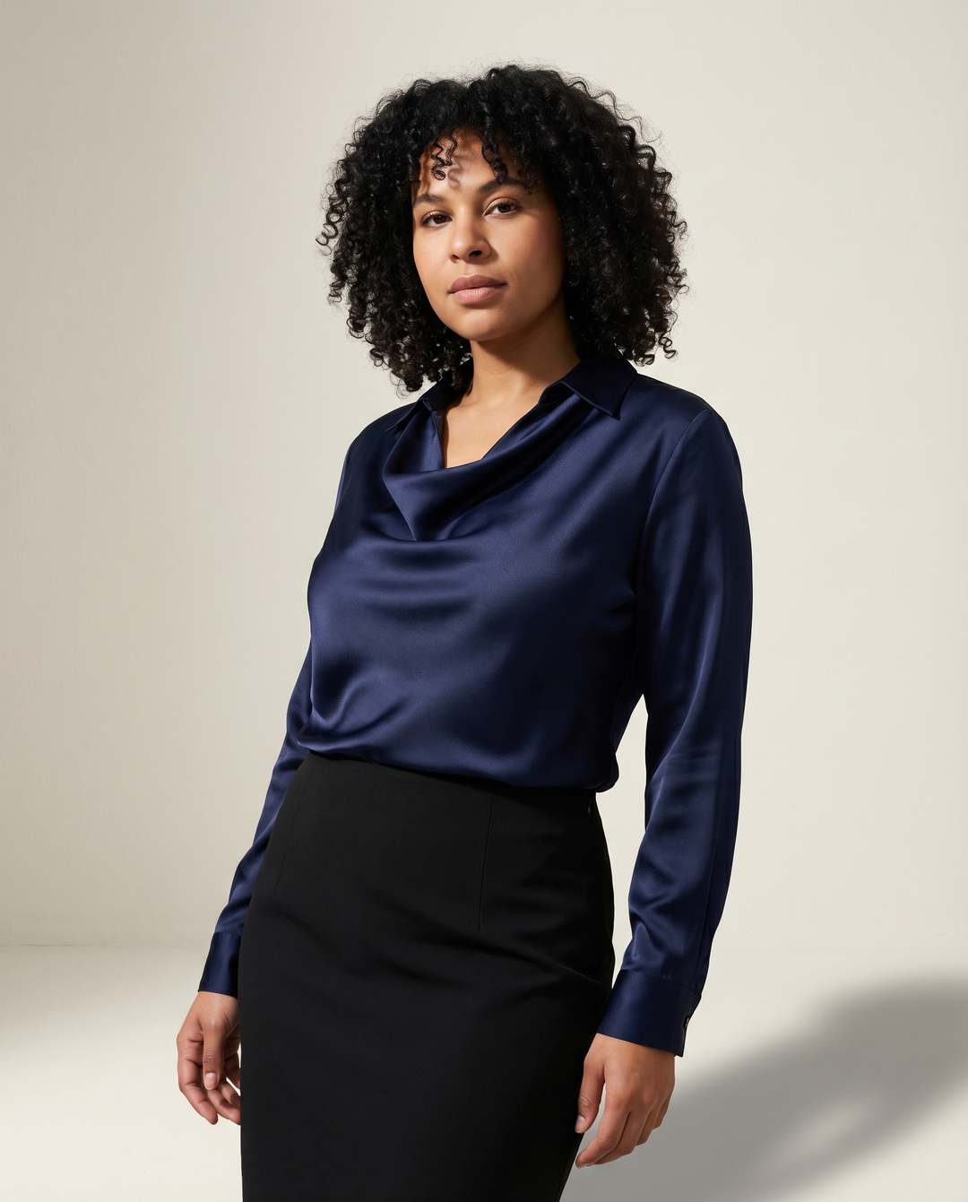 Collo Drappeggiato in Raso, Blusa