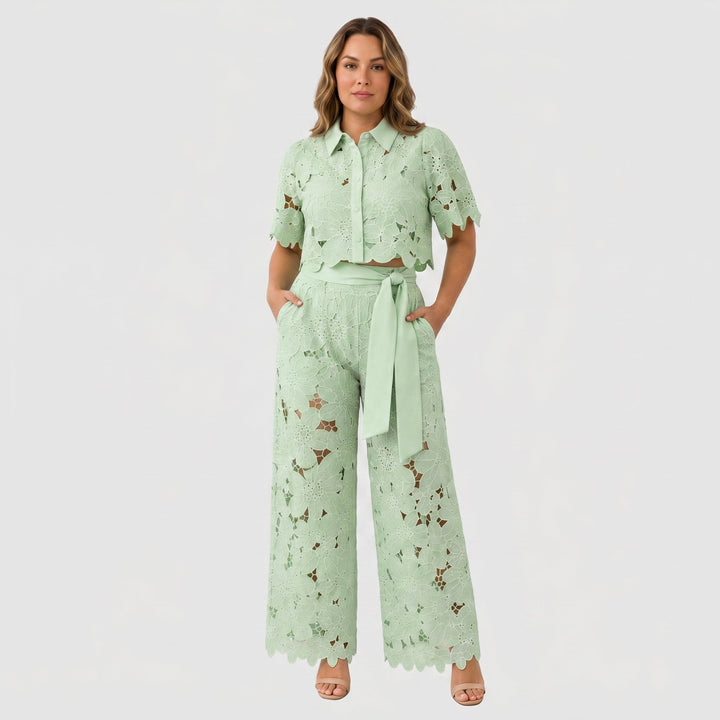 Avessa – Traforato in Tweed Completo