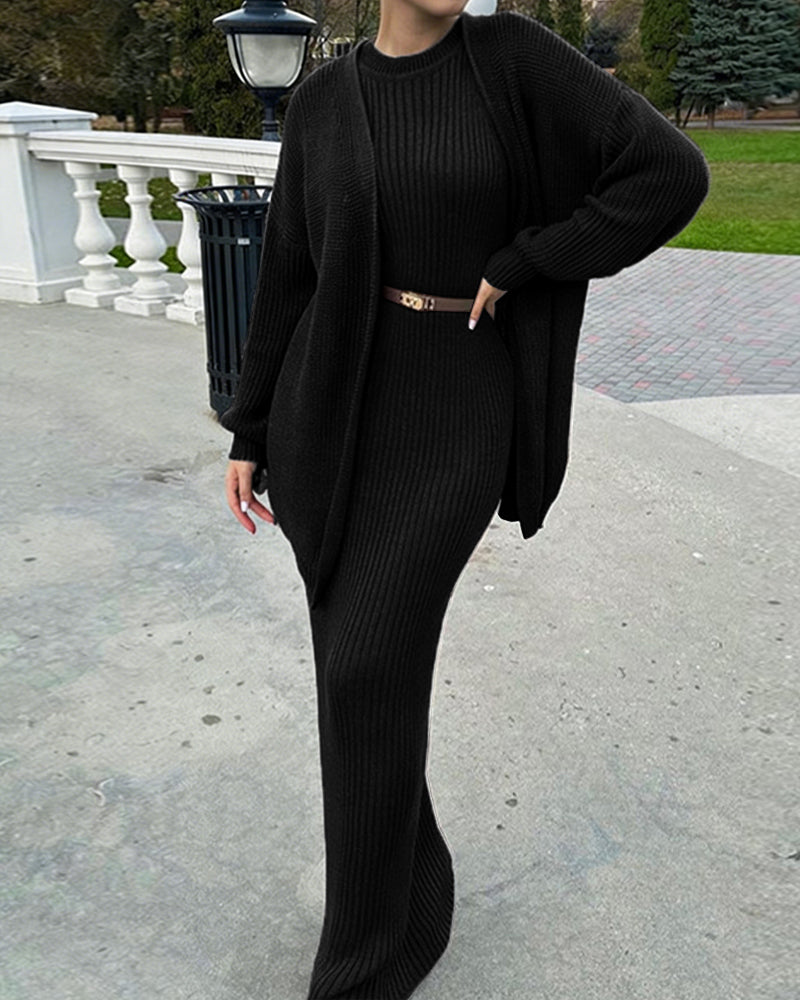 Nivara – Completo in Maglia a Coste con Abito Aderente e Cardigan