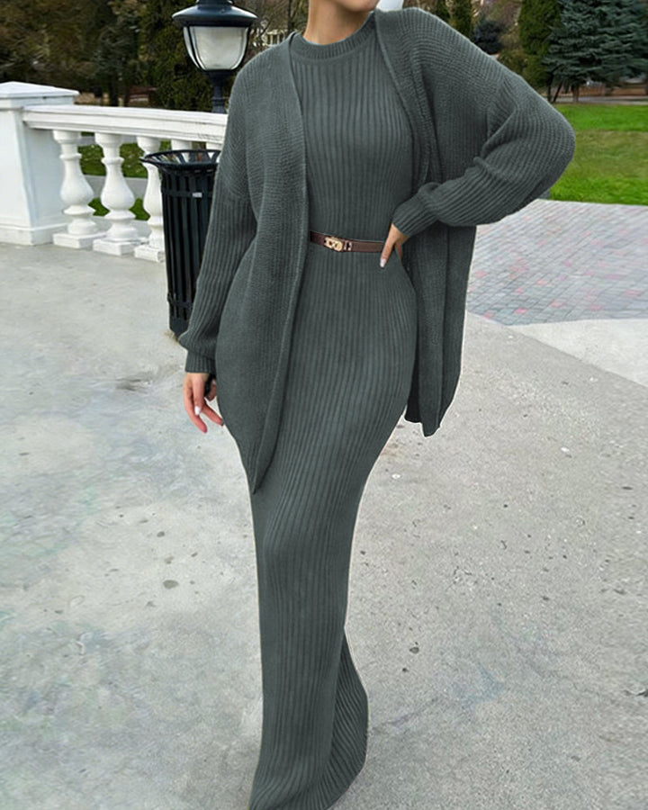 Nivara – Completo in Maglia a Coste con Abito Aderente e Cardigan
