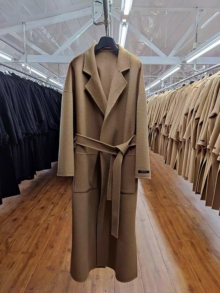 Leslie - Cappotto Lungo in Lana Spazzolata Raffinato