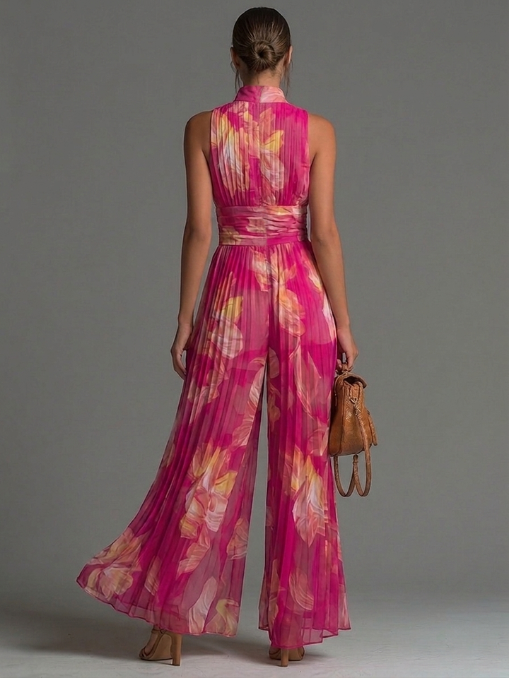 Nivora – A Gamba Larga in Chiffon Plissettato Tuta