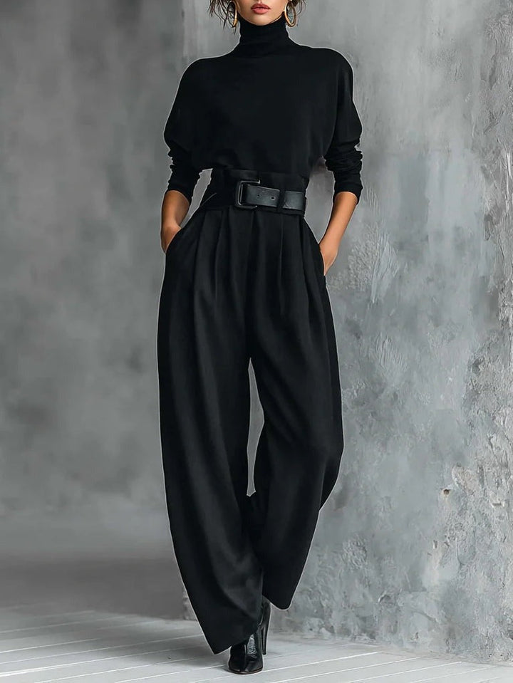 Avenya – Set con Top a Collo Alto e Pantaloni