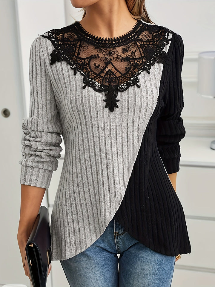 Rilena – Con Pizzo a Contrasto in Maglia Maglione