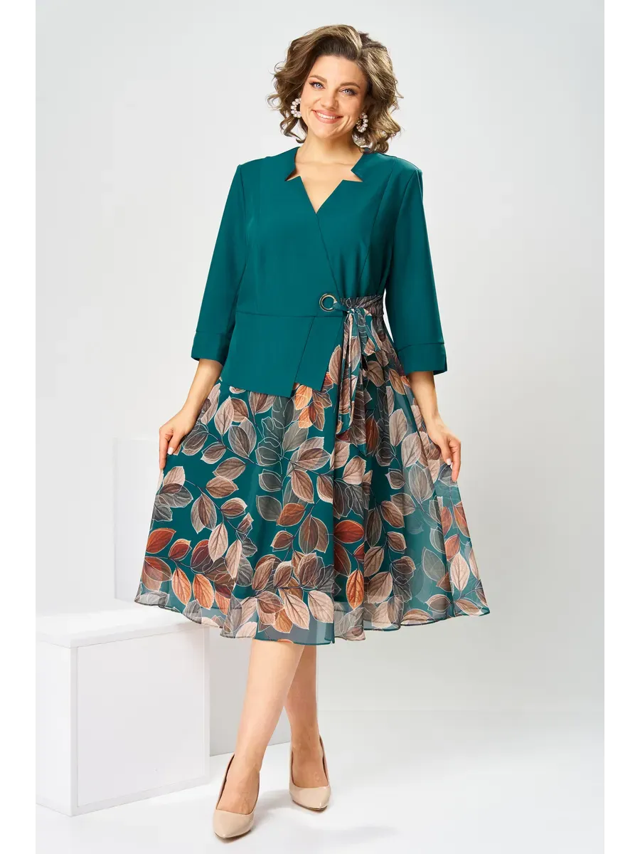Ilyra – Con Collo a Revers in Chiffon Abito