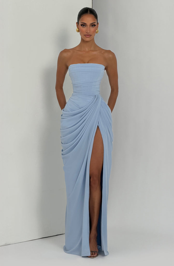 Nelara – Schiena a Corsetto in Chiffon Abito