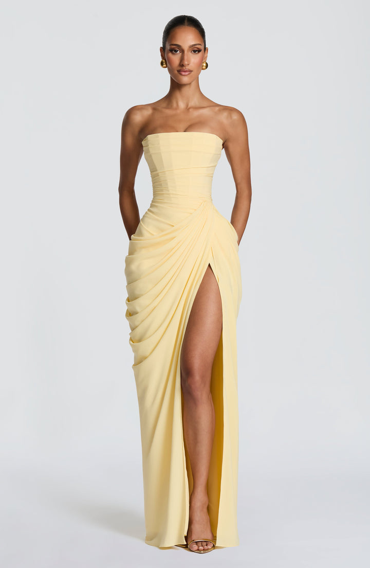 Nelara – Schiena a Corsetto in Chiffon Abito