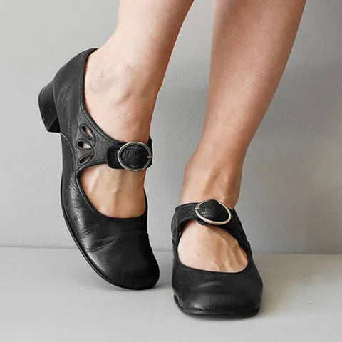Idessa – Scarpe Retrò con Cinturino a Fibbia