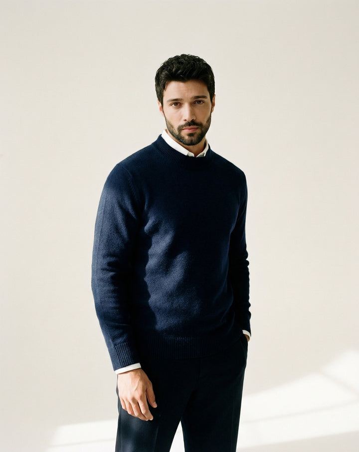 A Maglia Fine in Misto Cashmere Maglione