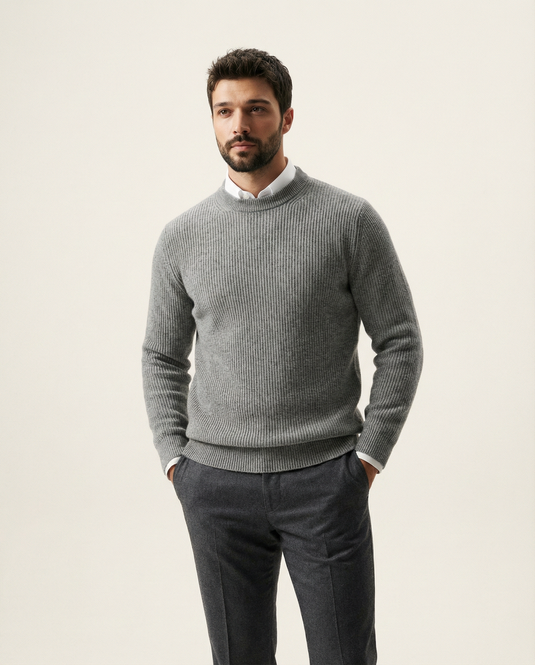 A Maglia Fine in Misto Cashmere Maglione
