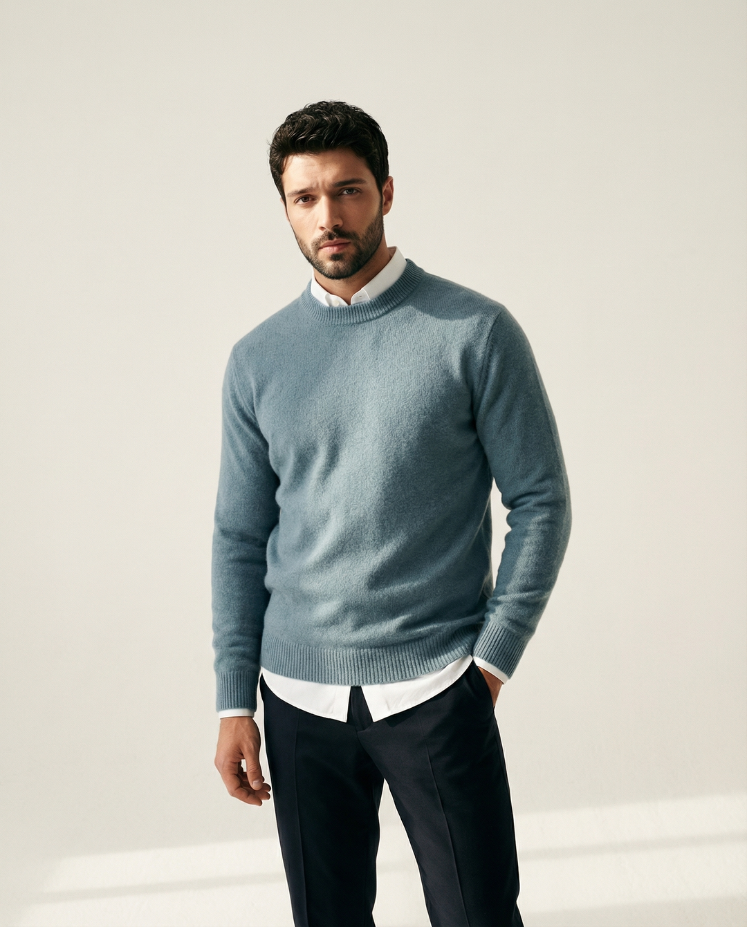 A Maglia Fine in Misto Cashmere Maglione