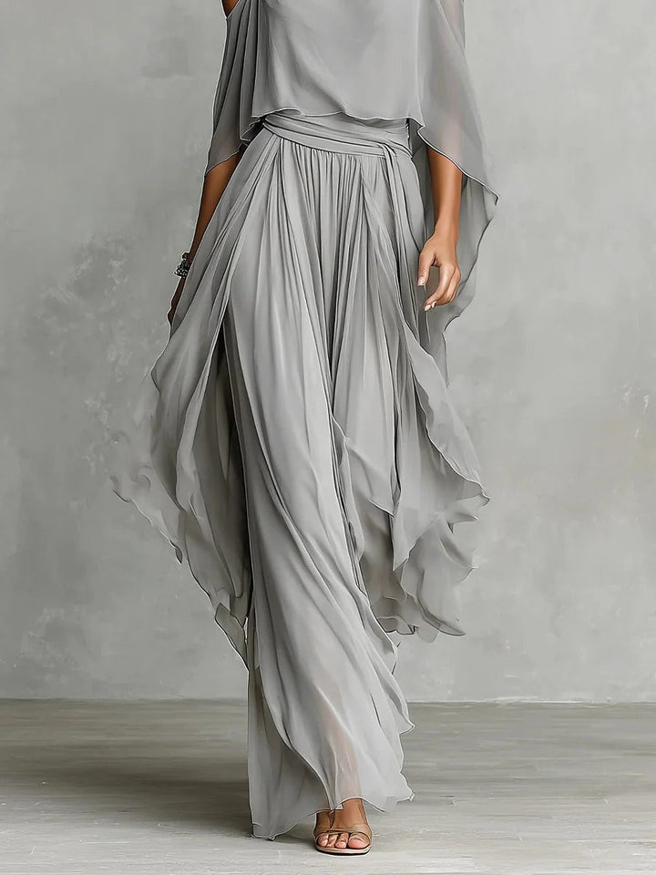 Kevara – A Spalle Scoperte in Chiffon, Completo