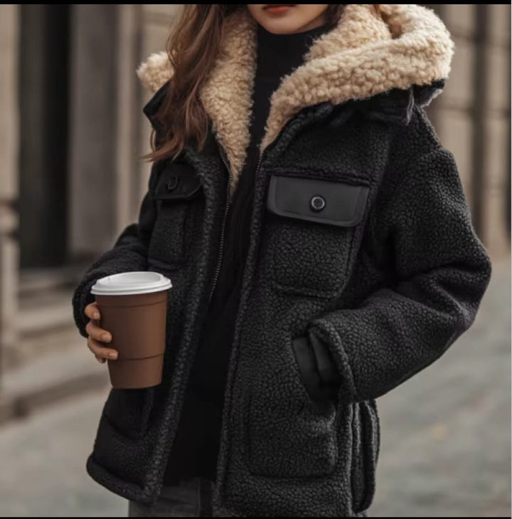 Geraldine - Giacca Morbida al Tatto e Raffinata