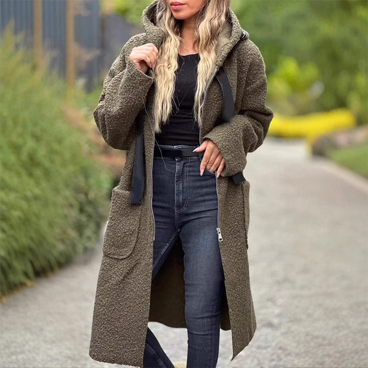 Loriva – Con Cappuccio e Zip Cappotto